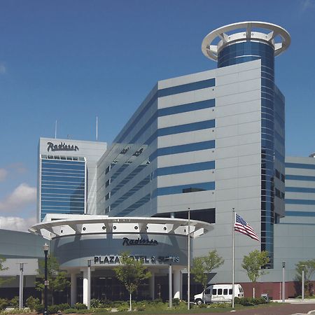 Radisson Plaza Hotel And Suites Kalamazoo Exterior photo
